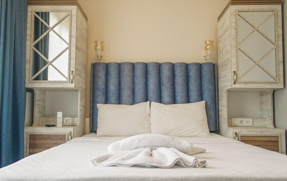 New Taksim Hotel Istanbul Bagian luar foto